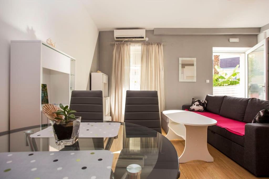Apartman Den,rovinj Oaza U Centru Grada I Besplatnim Parkingom * Rovinj