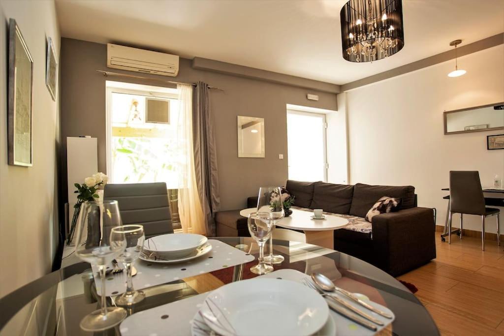 Apartman Den,rovinj Oaza U Centru Grada I Besplatnim Parkingom
