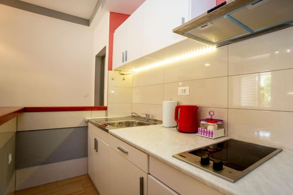 Apartman Den,rovinj Oaza U Centru Grada I Besplatnim Parkingom *